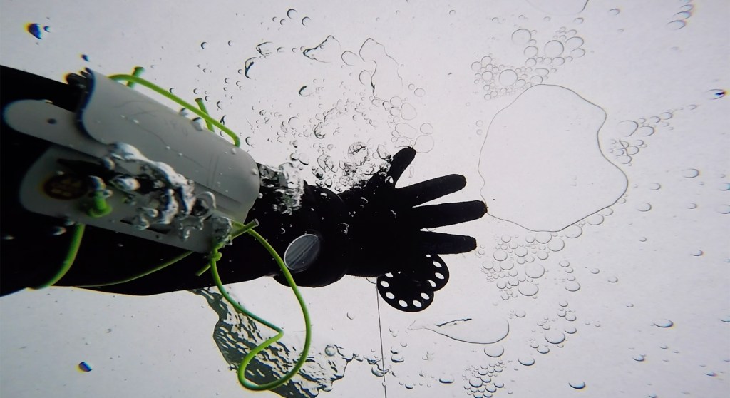 Jezero jasna potapljanje pod ledom, foto: Aleš Sulič 2018