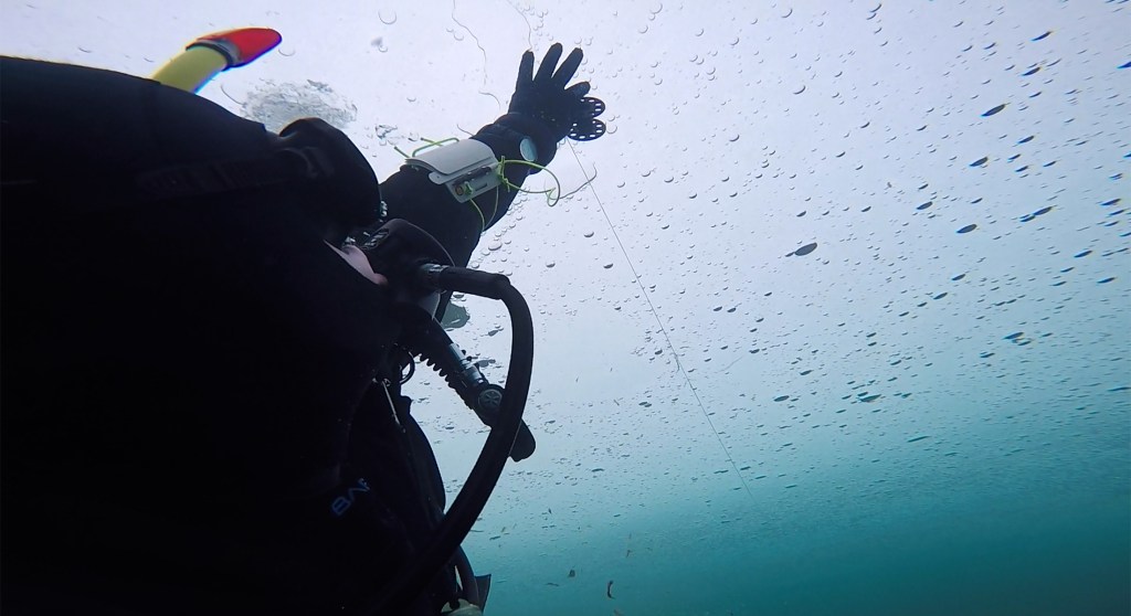 Jezero jasna potapljanje pod ledom, foto: Aleš Sulič 2018